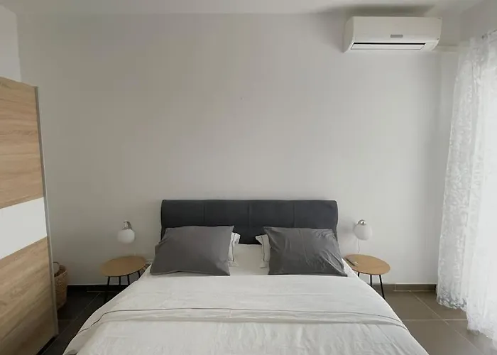 Апартаменты Mb - 3 - *